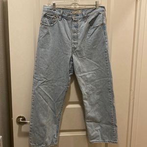 Levis Ribcage Straight Ankle